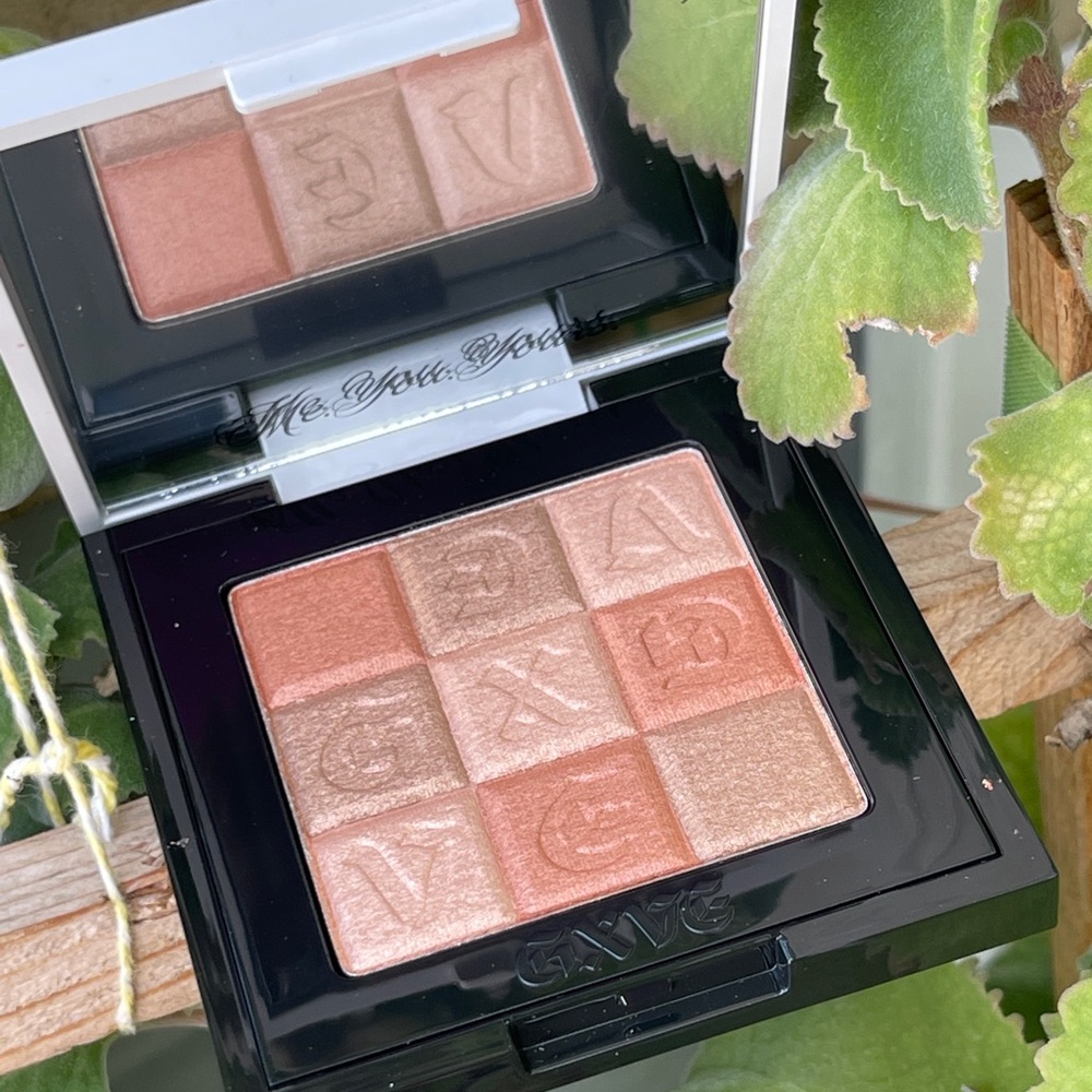 GXVE BEAUTY BY GWEN STEFANI Multi-Dimensional Highlighter In Homegrown G… - Picture 10 of 16
